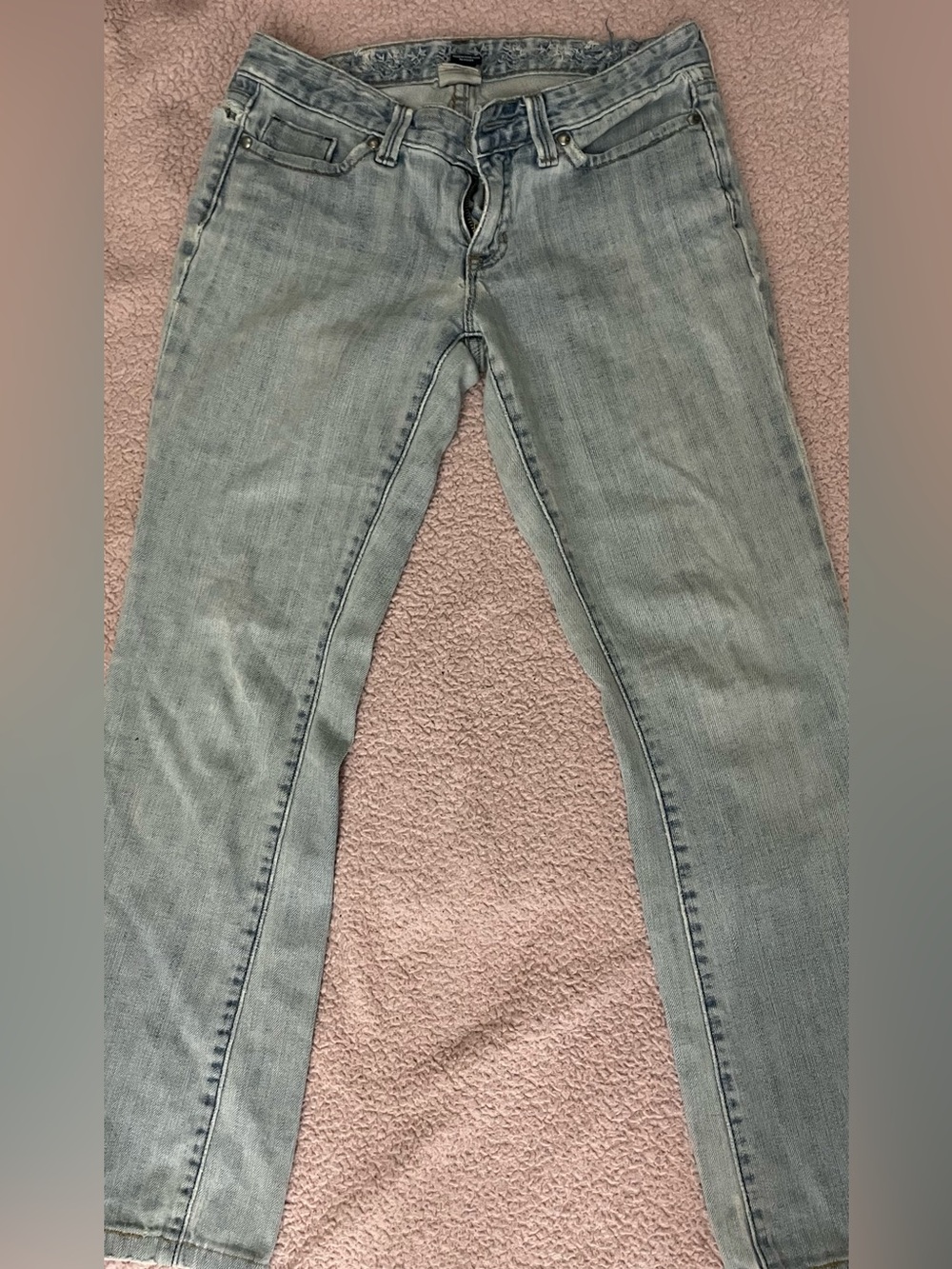Light Wash Women's Jeans - low rise